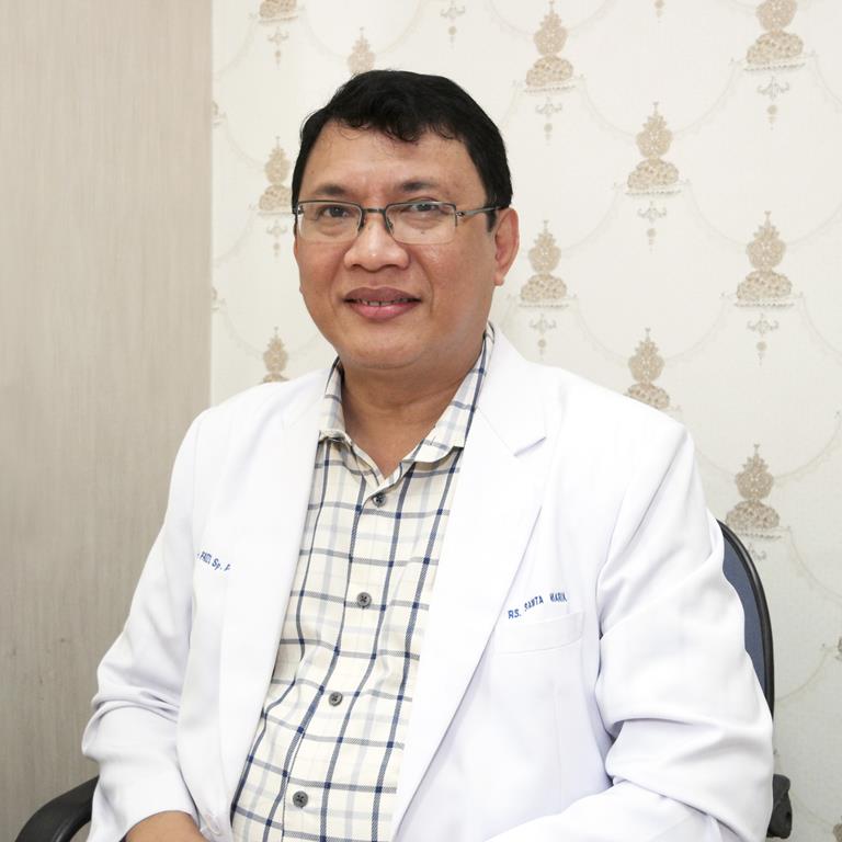 Dr. Hj. Rita Verita Sri H., MH.Kes